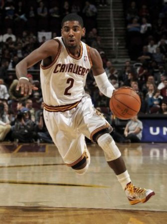 阿坎吉：我和比塞克换位？因为黄牌；齐沃带来的影响愈发明显（阿坎吉：与比塞克对调因黄牌，齐沃影响力日益凸显）