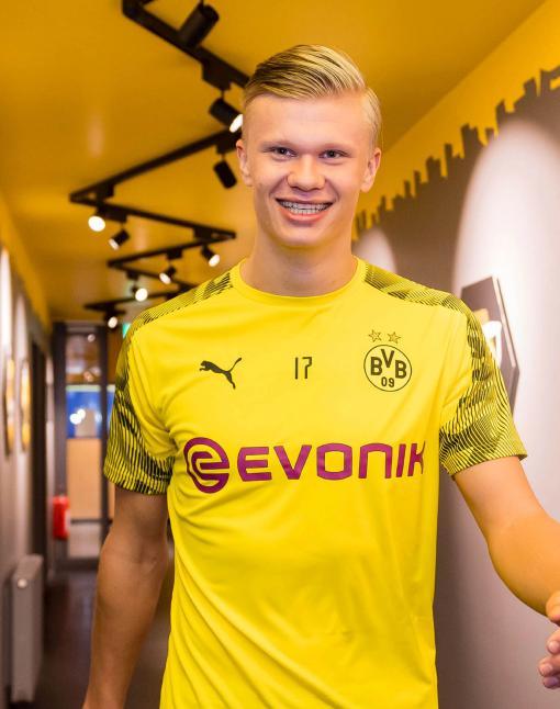 帕尔马队长：我们必须通过团队协作，共同限制莱奥的发挥